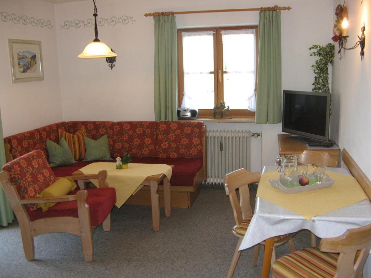 Haus Isartal Apartment Mittenwald Exterior photo